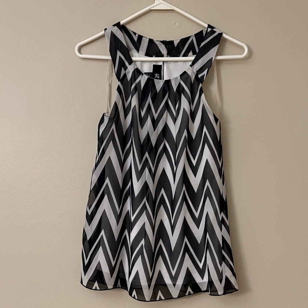 Iz Byer Black and White Chevron Sleeveless Halter Blouse